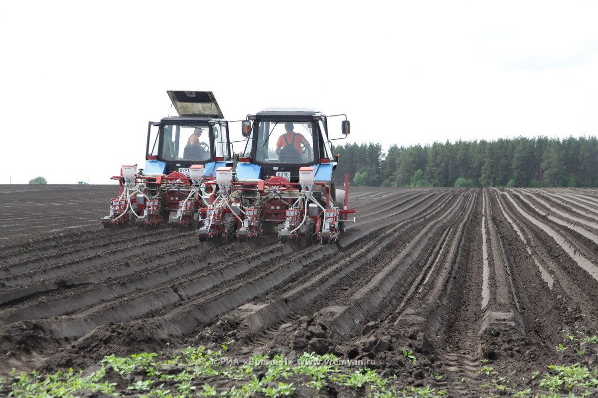 Сельхозтехника в Нижегородской области подготовена к посевной на 87%