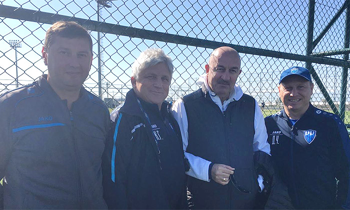 Черчесов посетил в Турции тренировку ФК «Нижний Новгород»
