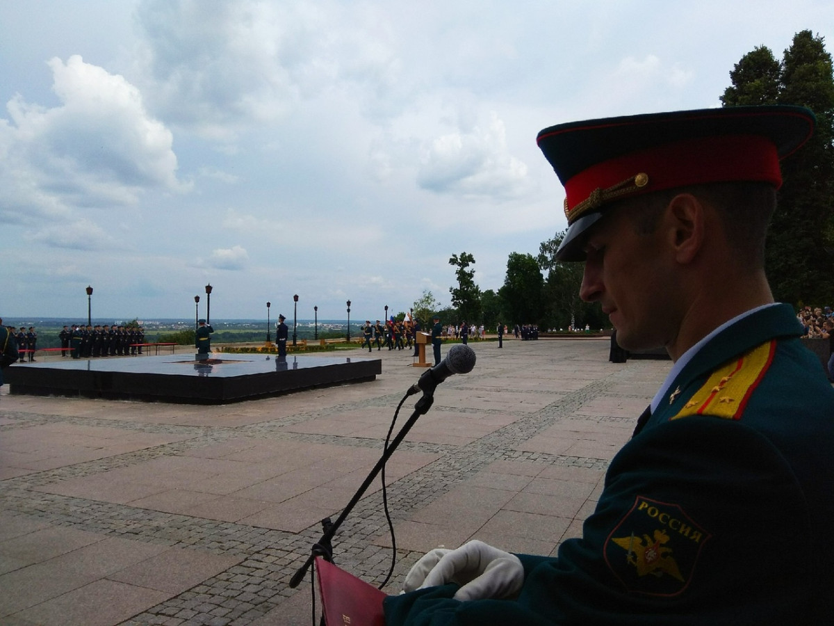 153 новобранца отдельной бригады разведки приняли присягу в Нижегородском кремле