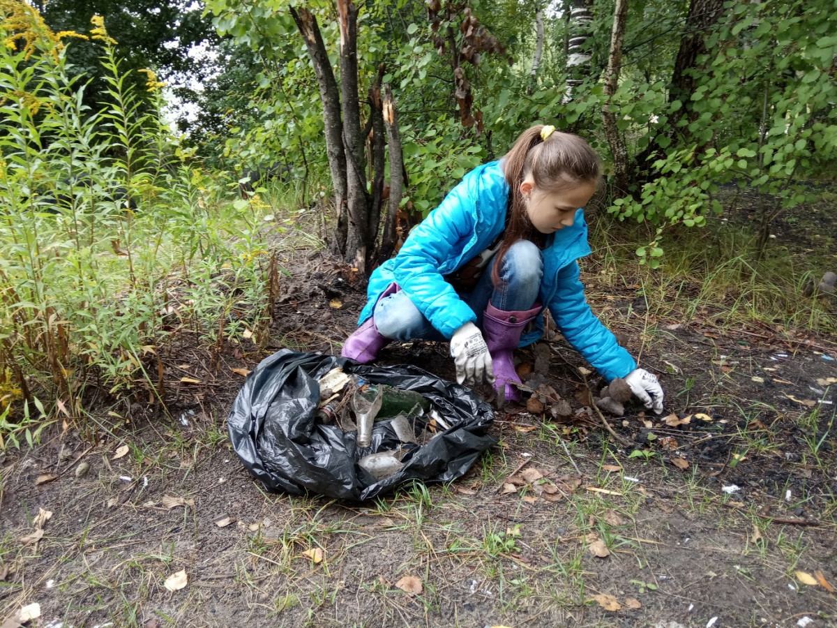 Нижегородцы собрали 170 мешком мусора на Силикатном озере в рамках акции «AntiСВИН»