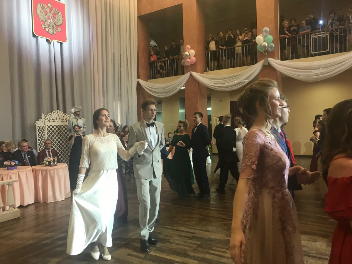 Принца и принцессу молодежного бала выбрали в Нижнем Новгороде