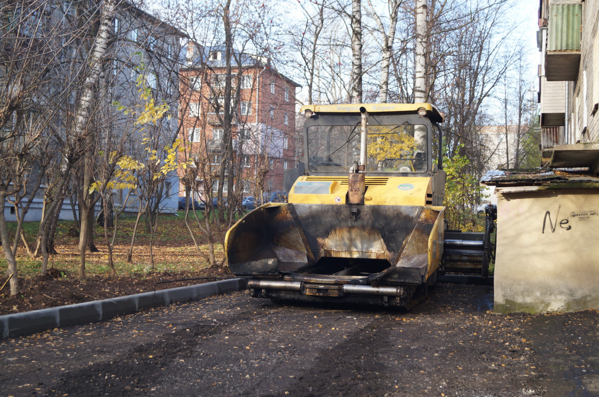 Благоустройство дворов по программе ФКГС в Приокском районе завершат на этой неделе