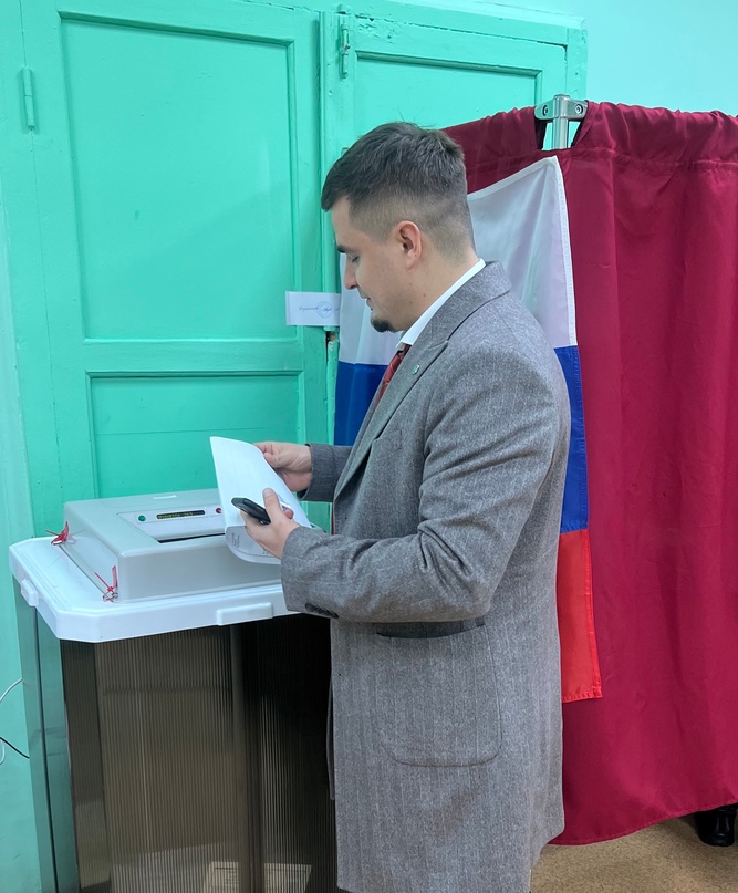 Член нижегородского Общественного штаба Роман Пермяков проголосовал на выборах президента