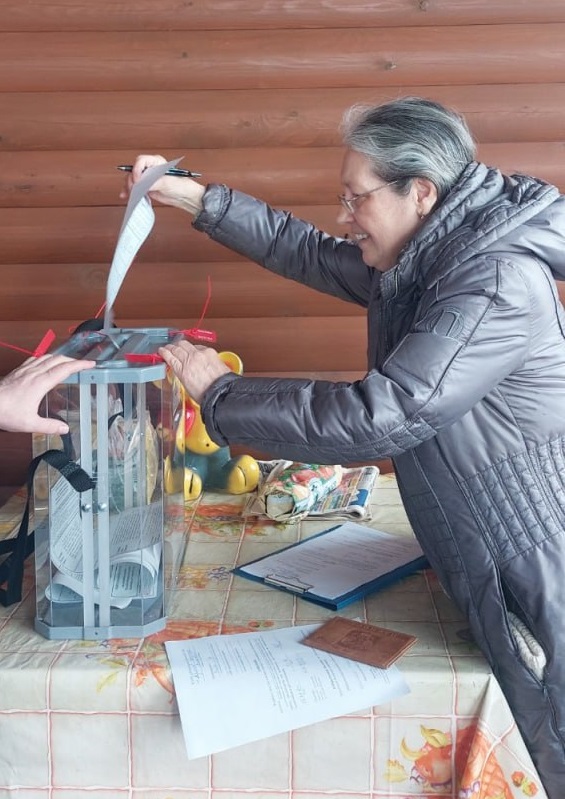 Жители Нижегородской области приняли участие в выборах президента РФ на дому